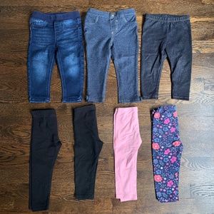 Bundle of 7 pants Size 18 months